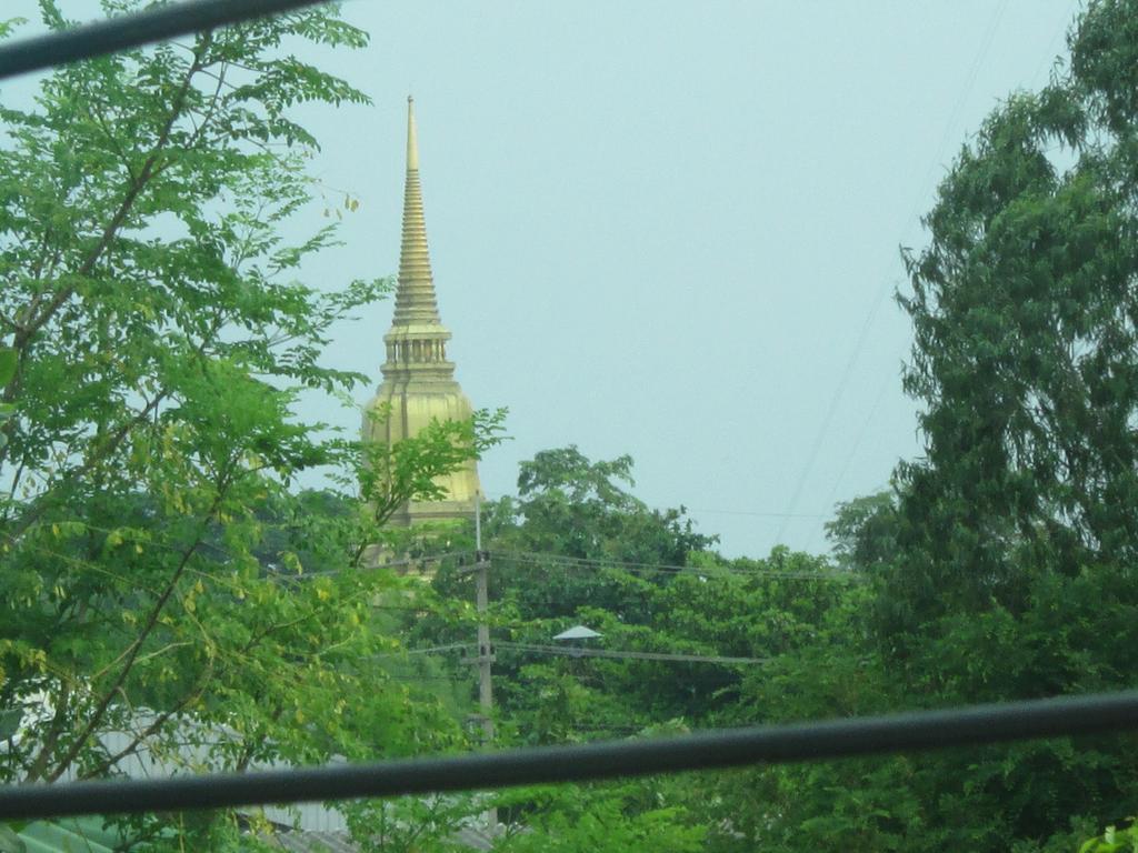 Kamalar Palace Phra Nakhon Si Ayutthaya Exterior photo